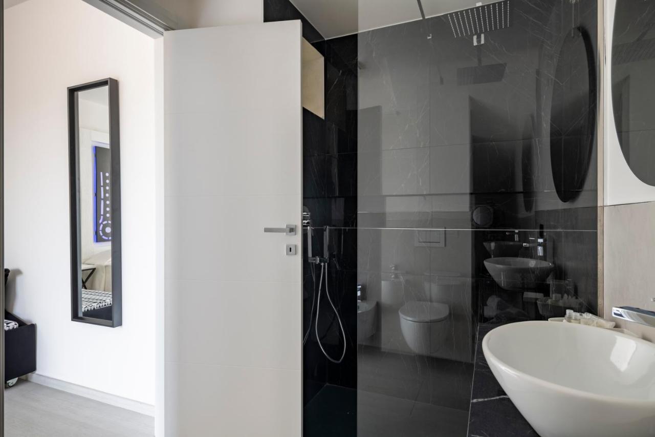 Cara A Bentu - Charming Rooms ตอร์โตลี ภายนอก รูปภาพ